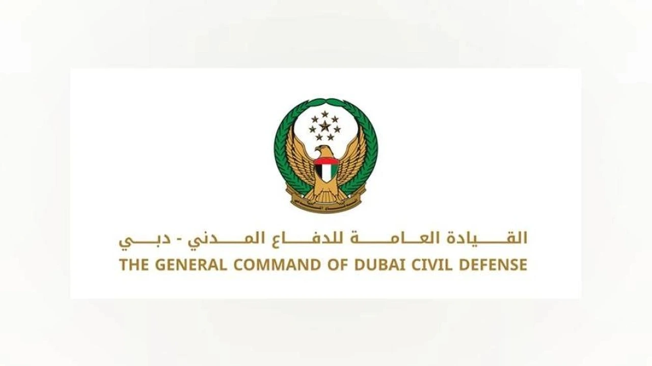 إصابة 4 أشخاص إثر حريق في مبنى بمنطقة نخلة جميرا بدبي